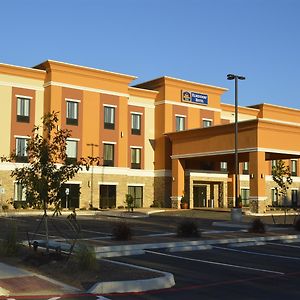 Best Western Plus Elmendorf Hotel